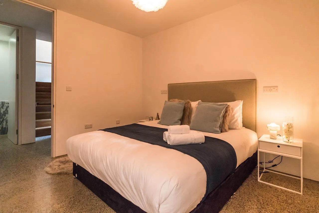 The Michael Collins Suite - Hiphipstay Dublin